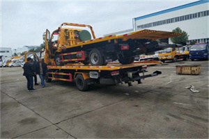 雄县同城汽车补胎